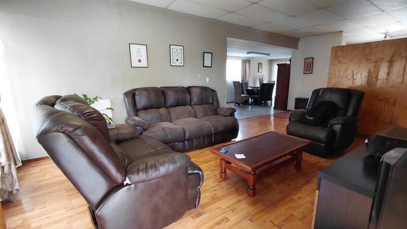 3 Bedroom Property for Sale in Wilgehof Free State